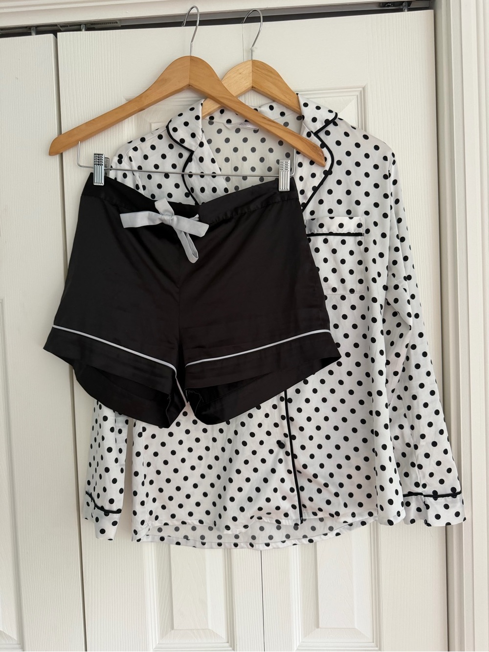 Boux Avenue Black & White Polka Dot Satin Pajama Set Size 4